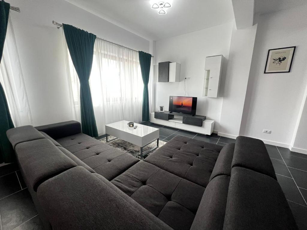 Luxury Cozy Apartments Suceava Eksteriør billede