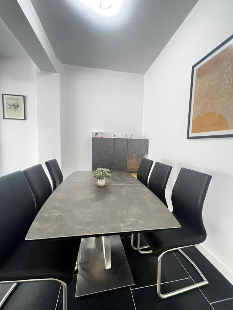 Luxury Cozy Apartments Suceava Eksteriør billede
