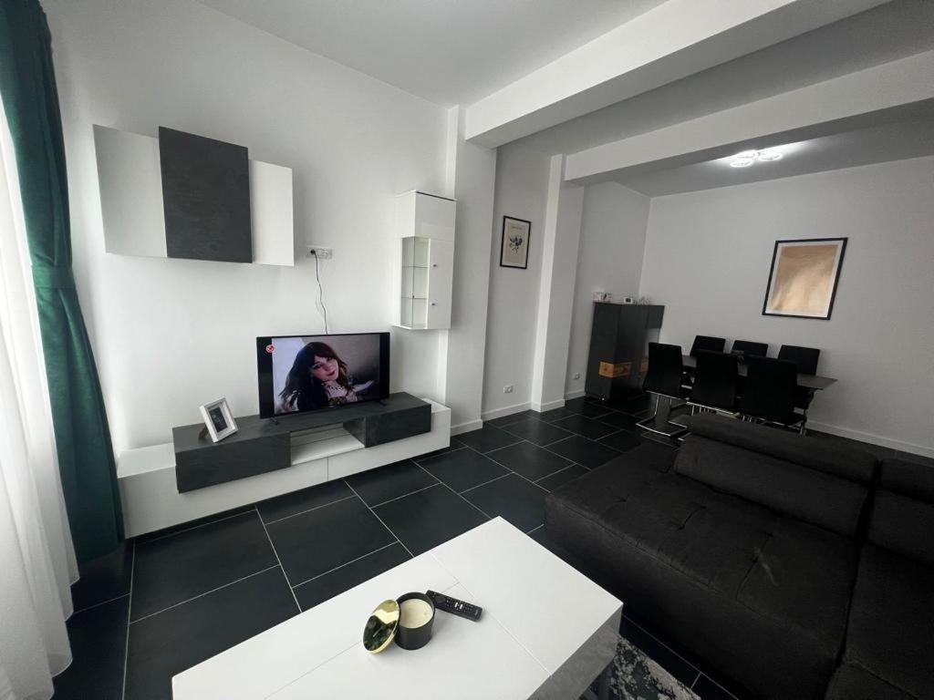 Luxury Cozy Apartments Suceava Eksteriør billede